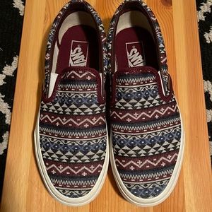 Vans women’s 8.5 or men’s 7.0